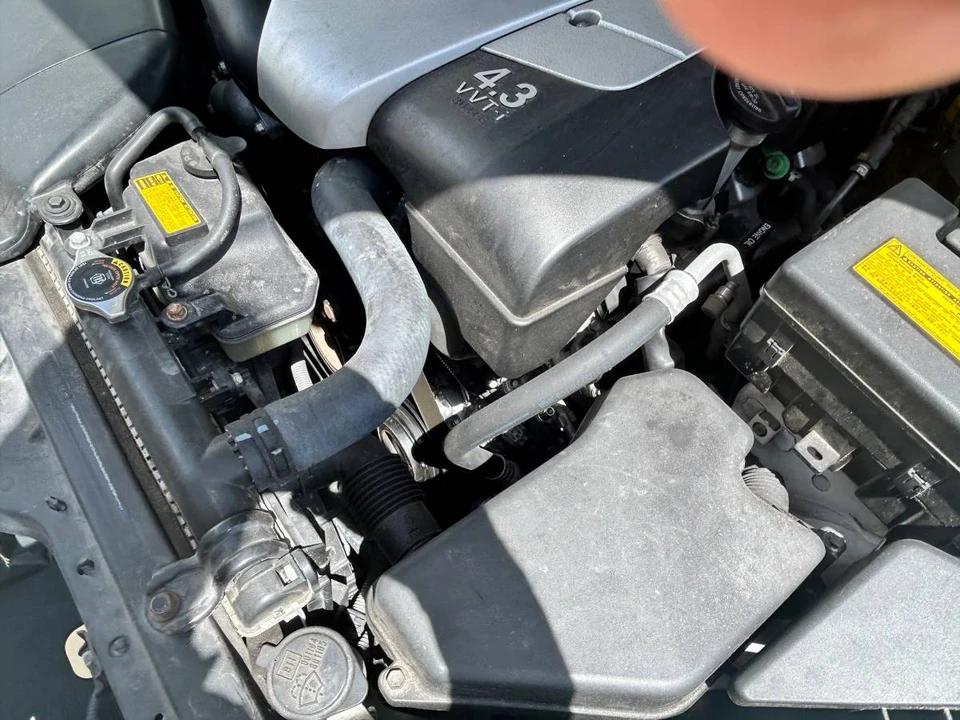 2003 Lexus SC430 - Image 15 of 19