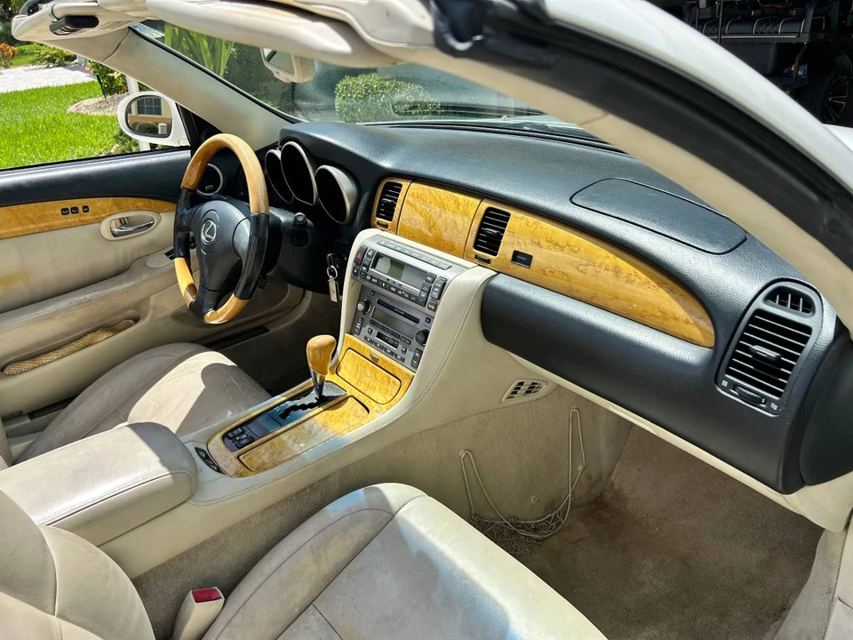 2003 Lexus SC430 - Image 12 of 19