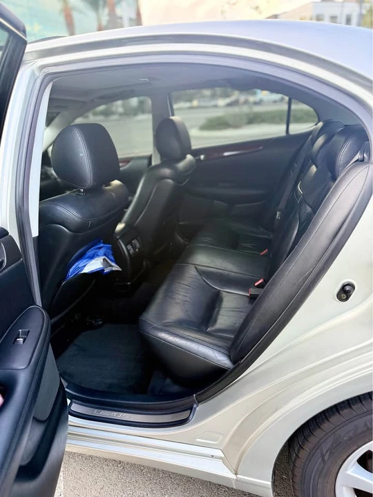 2003 Lexus ES 3rd Gen - Image 6 of 10