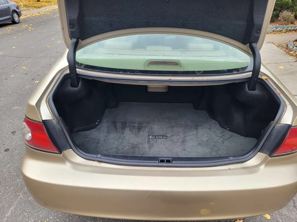 2003 Lexus ES 3rd Gen - Image 6 of 12