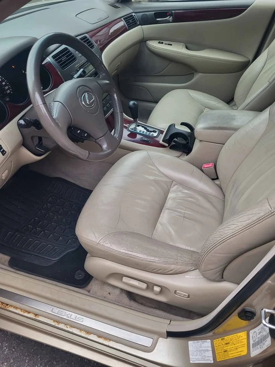 2003 Lexus ES 3rd Gen - Image 7 of 12