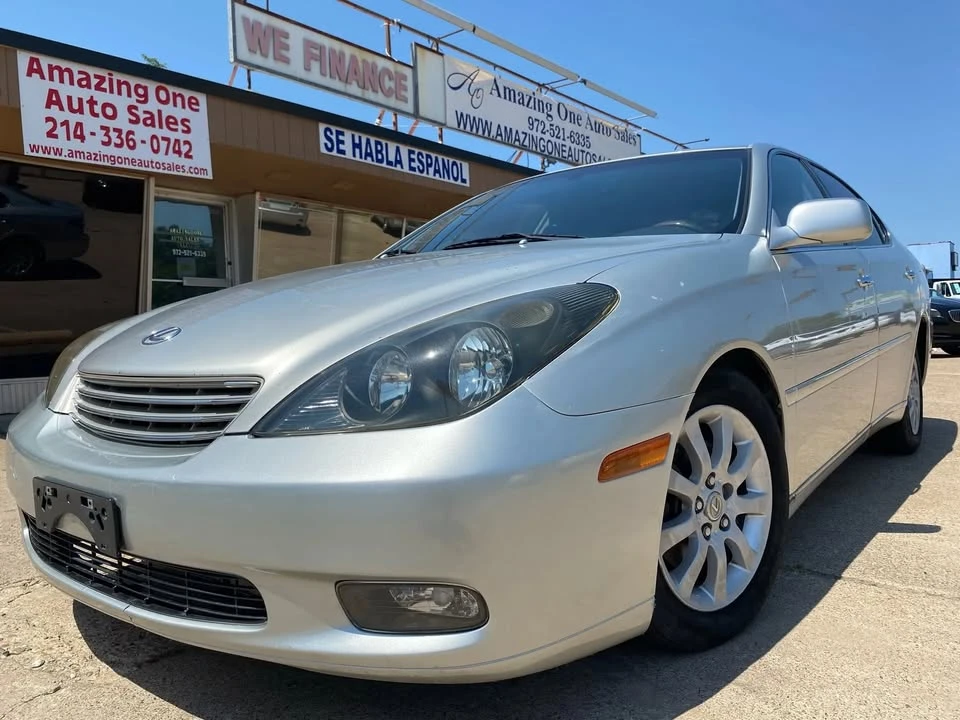 2003 Lexus ES 3rd Gen - Image 3 of 20
