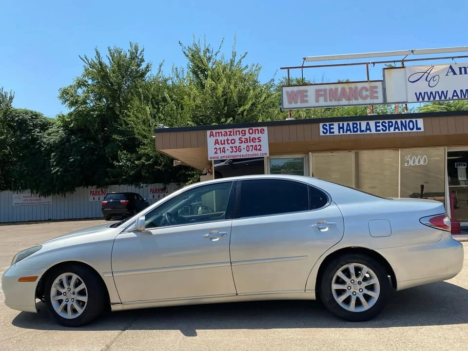 2003 Lexus ES 3rd Gen - Image 4 of 20