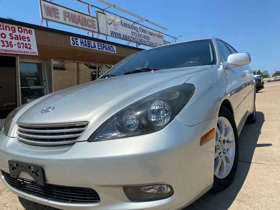 2003 Lexus ES 3rd Gen - Image 14 of 20