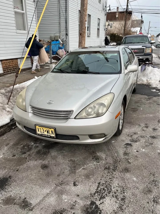 2003 Lexus ES 3rd Gen - Image 5 of 5