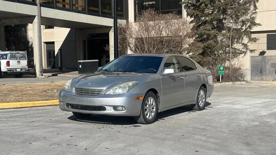 2003 Lexus ES 4th Gen - Image 9 of 20