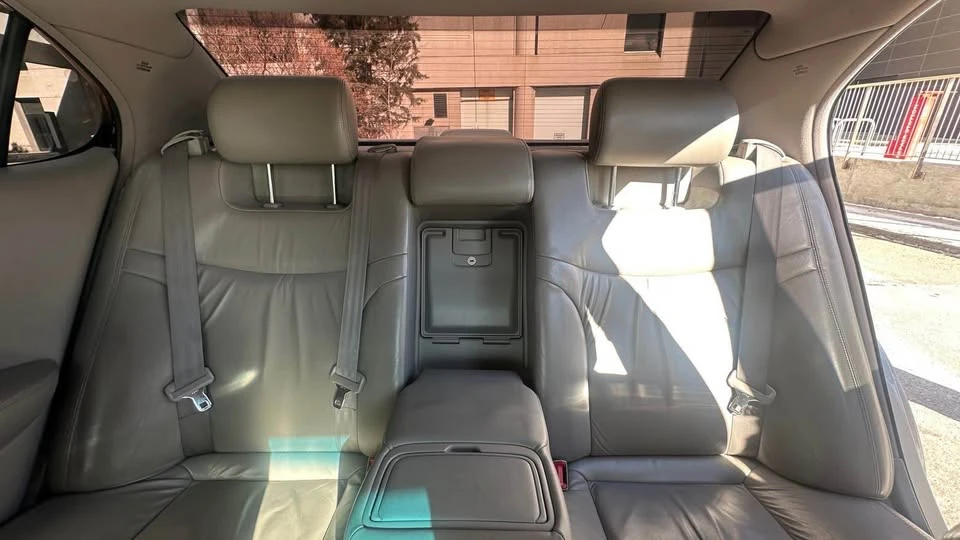 2003 Lexus ES 4th Gen - Image 16 of 20