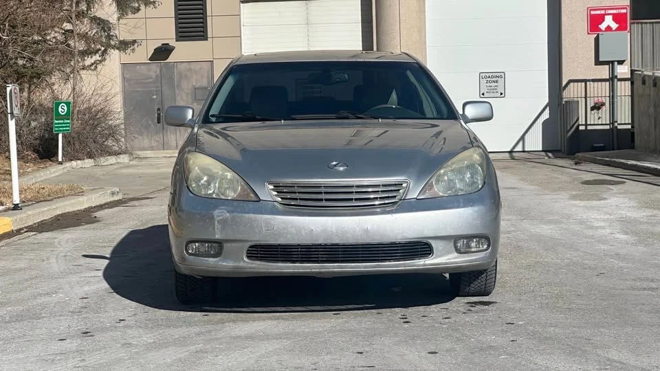 2003 Lexus ES 4th Gen - Image 10 of 20