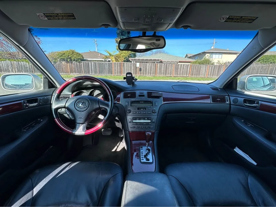 2003 Lexus ES 4th Gen - Image 5 of 9