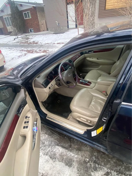 2003 Lexus ES 4th Gen - Image 4 of 12