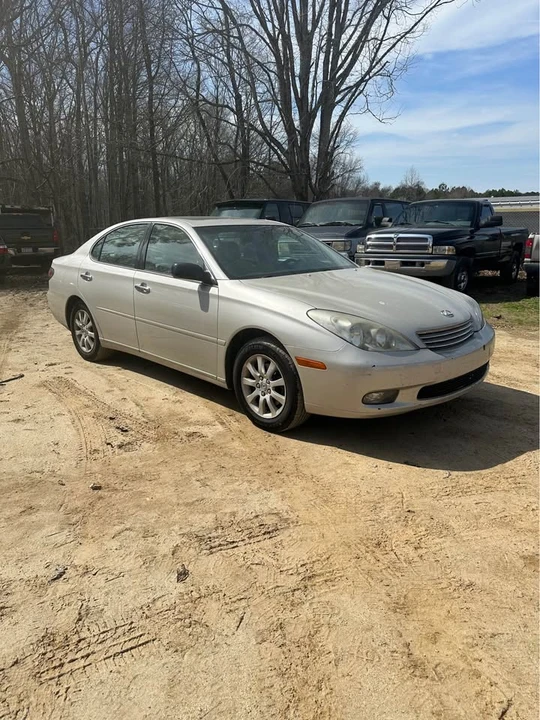2003 Lexus ES 4th Gen - Image 3 of 8