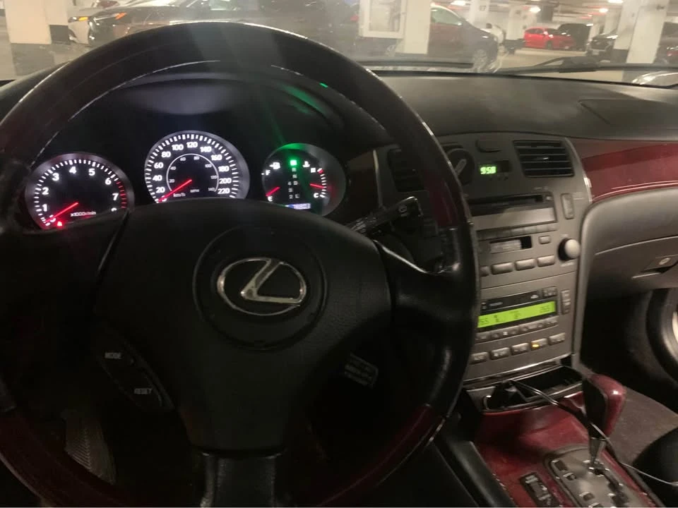 2003 Lexus ES 4th Gen - Image 7 of 8