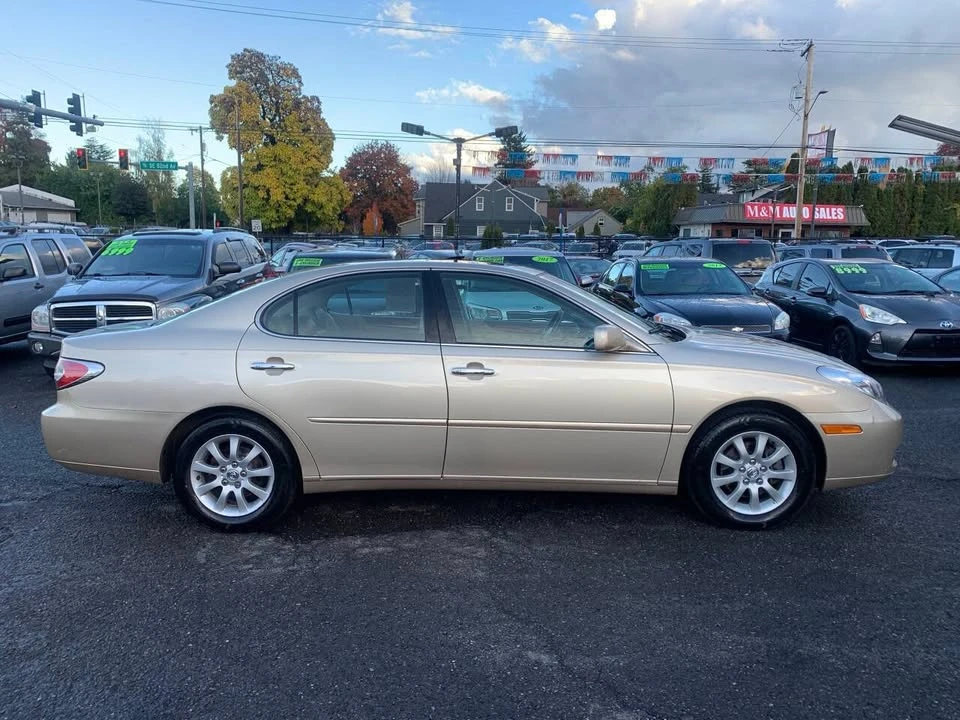 2003 Lexus ES 4th Gen - Image 5 of 15