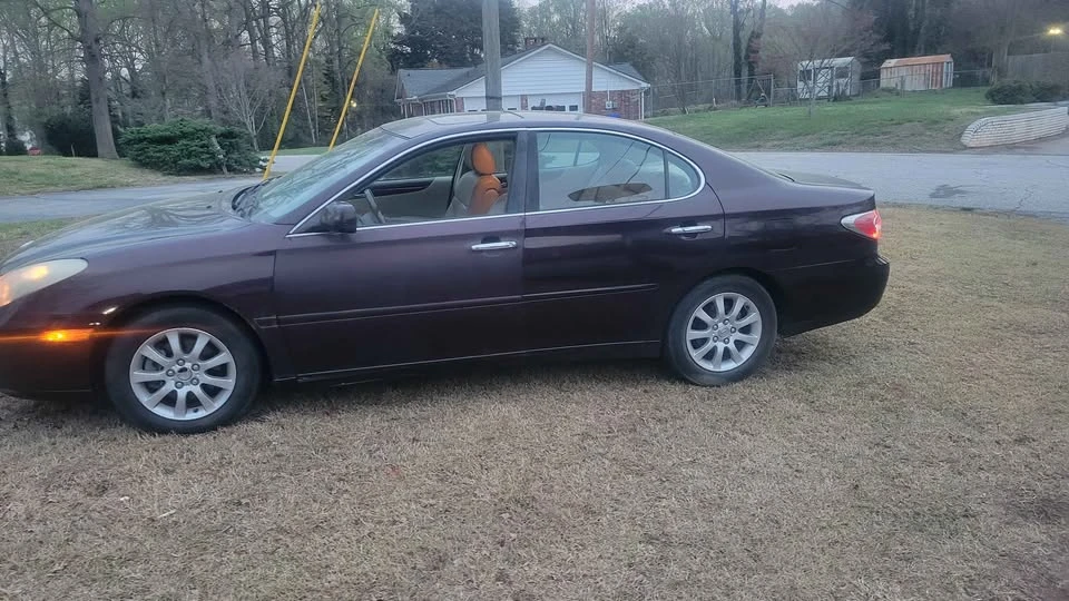 2003 Lexus ES 4th Gen - Image 2 of 19