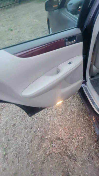 2003 Lexus ES 4th Gen - Image 13 of 19