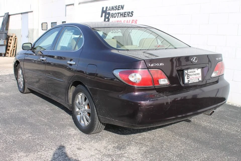2003 Lexus ES 4th Gen - Image 3 of 20