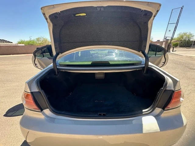 2003 Lexus ES 4th Gen - Image 9 of 13
