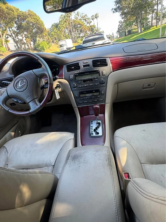 2003 Lexus ES 4th Gen - Image 7 of 9