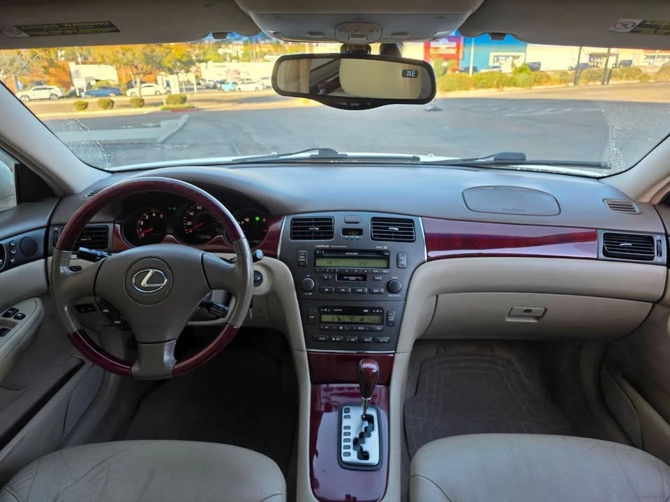 2003 Lexus ES 4th Gen - Image 16 of 20