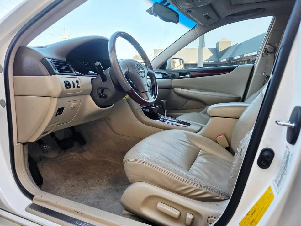 2003 Lexus ES 4th Gen - Image 8 of 20