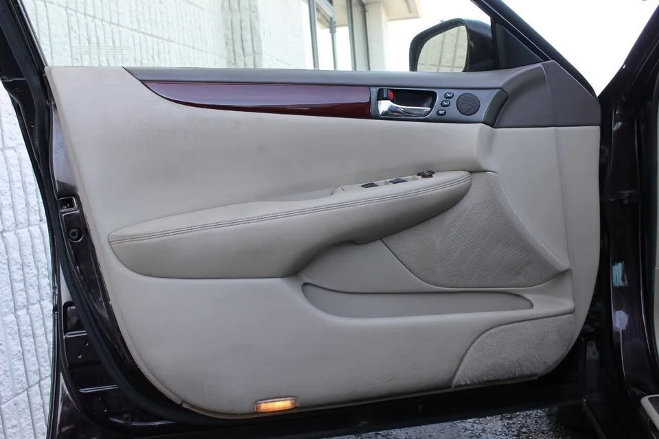 2003 Lexus ES 4th Gen - Image 10 of 20