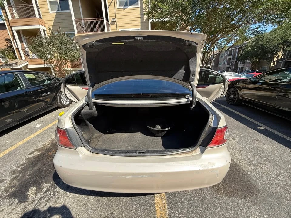2003 Lexus ES 4th Gen - Image 7 of 17