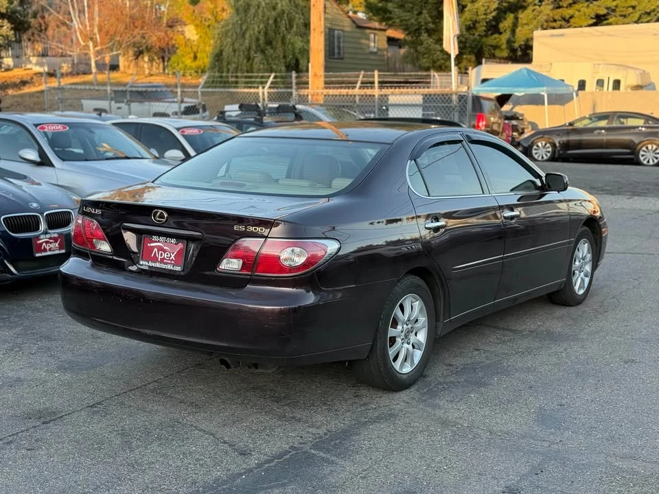2003 Lexus ES 4th Gen - Image 4 of 18