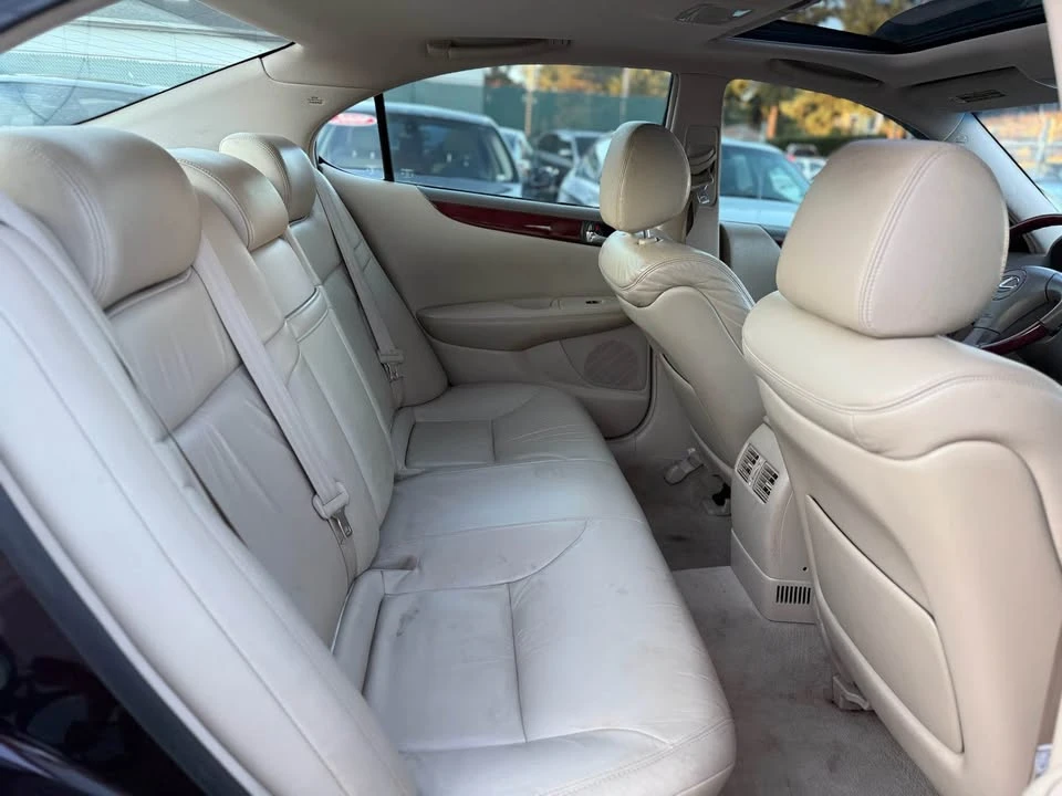 2003 Lexus ES 4th Gen - Image 18 of 18