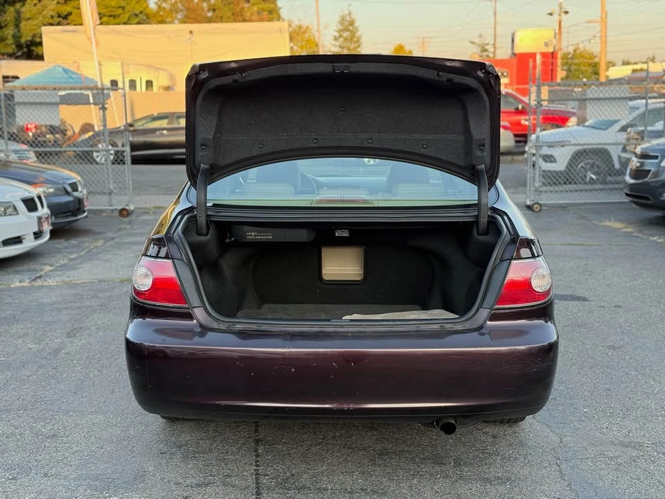 2003 Lexus ES 4th Gen - Image 7 of 18