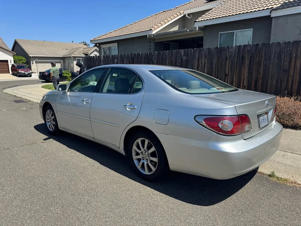 2003 Lexus ES 4th Gen - Image 7 of 12