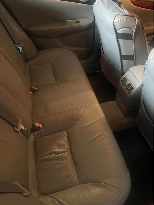 2003 Lexus ES 3rd Gen - Image 6 of 9