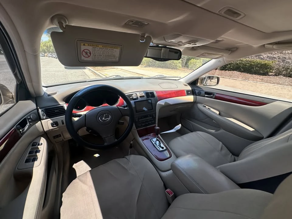 2003 Lexus ES 4th Gen - Image 5 of 6