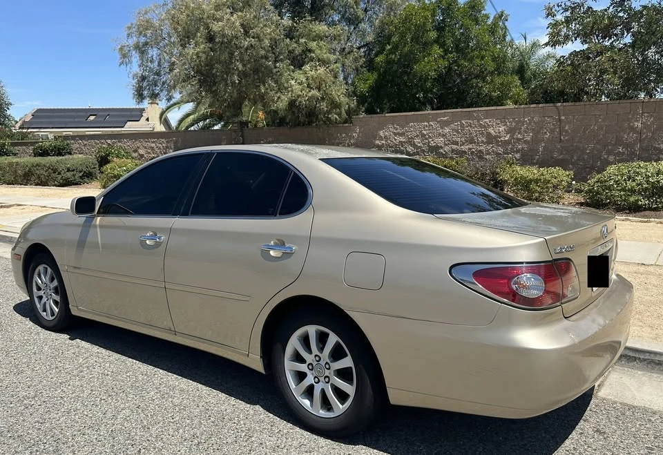 2003 Lexus ES 4th Gen - Image 2 of 6