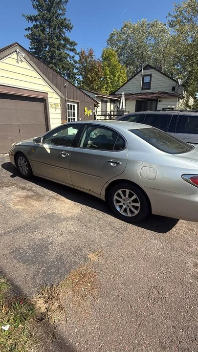 2003 Lexus ES 3rd Gen - Image 3 of 6