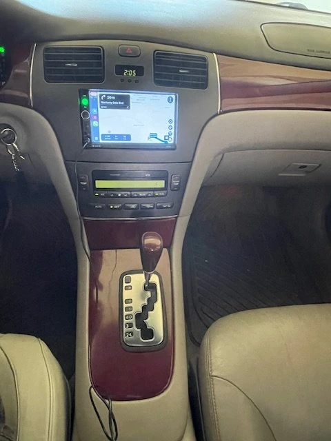 2003 Lexus ES 4th Gen - Image 7 of 16
