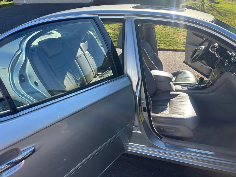2003 Lexus ES 4th Gen - Image 8 of 12