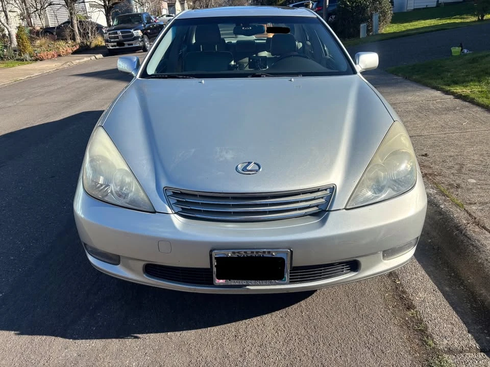 2003 Lexus ES 4th Gen - Image 6 of 12