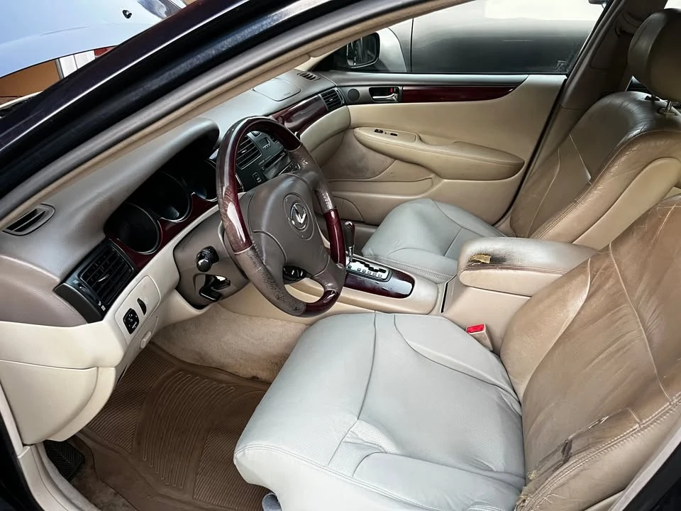 2003 Lexus ES 4th Gen - Image 9 of 15