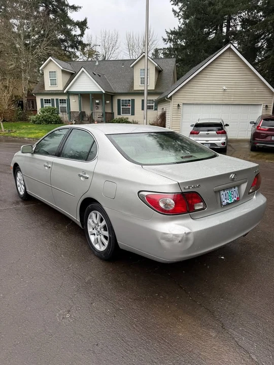 2003 Lexus ES 4th Gen - Image 4 of 15