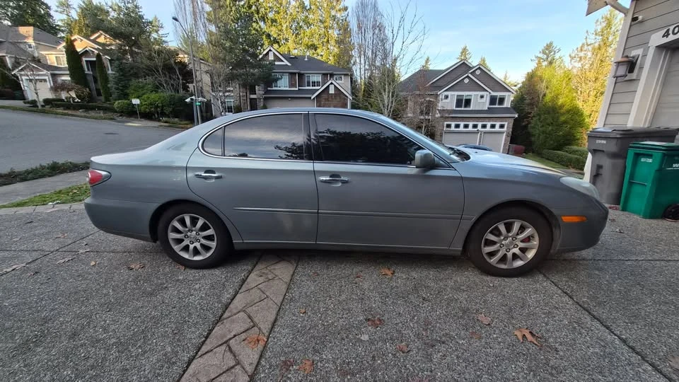 2003 Lexus ES 3rd Gen - Image 4 of 6