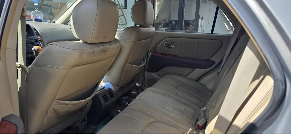 2003 Lexus ES 4th Gen - Image 3 of 7
