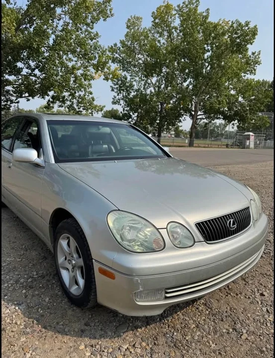 2003 Lexus GS 2nd Gen - Image 3 of 10
