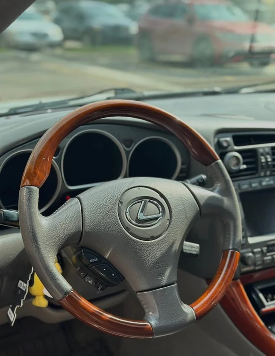 2003 Lexus GS 2nd Gen - Image 6 of 9