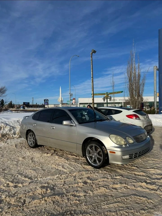 2003 Lexus GS 2nd Gen - Image 8 of 9