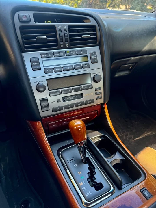 2003 Lexus GS 2nd Gen - Image 14 of 15