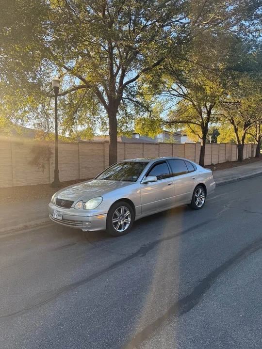 2003 Lexus GS 2nd Gen - Image 2 of 7
