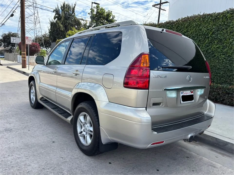 2003 Lexus GX 1st Gen - Image 7 of 19