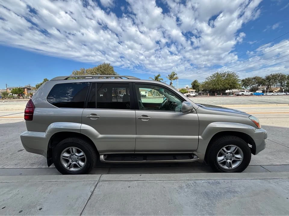 2003 Lexus GX 1st Gen - Image 4 of 19