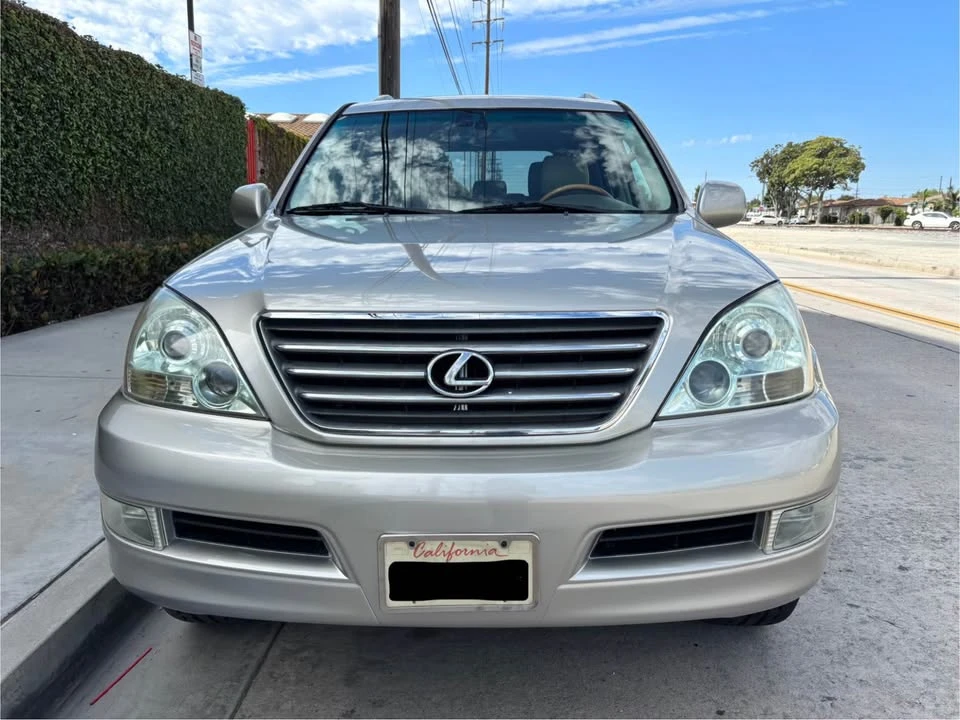 2003 Lexus GX 1st Gen - Image 2 of 19