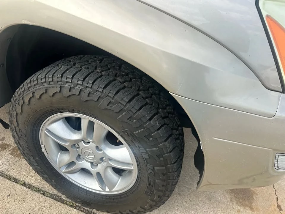 2003 Lexus GX 1st Gen - Image 6 of 15